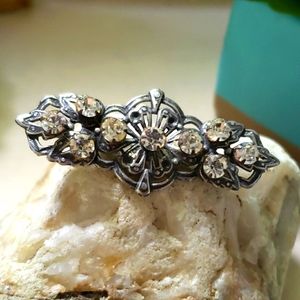 Vintage Rhinestone Brooch Pin